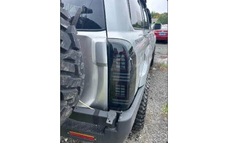 Фонари задние Nissan Patrol Y61 2004-2008