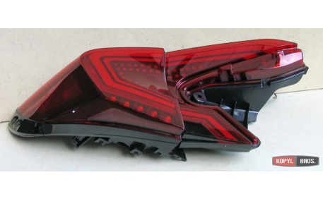 Фонари задние Toyota C-HR