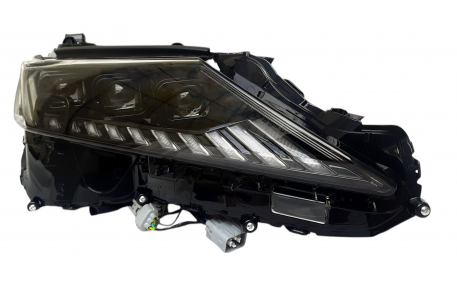 Фары передние Toyota Camry V70 USA