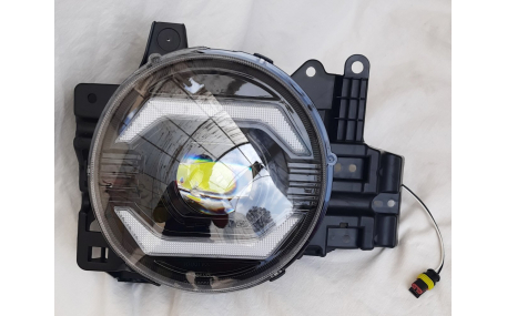 Фары передние Toyota FJ Cruiser