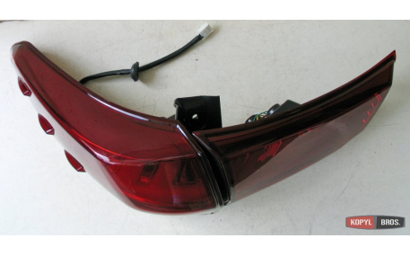 Фонари задние Toyota Highlander