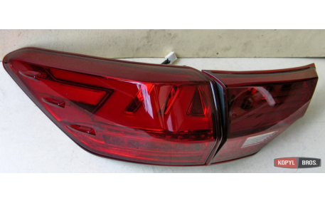 Фонари задние Toyota Highlander