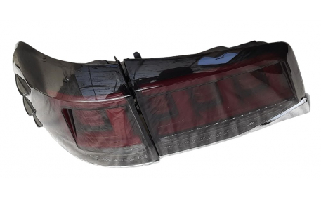 Фонари задние Toyota Land Cruiser 200