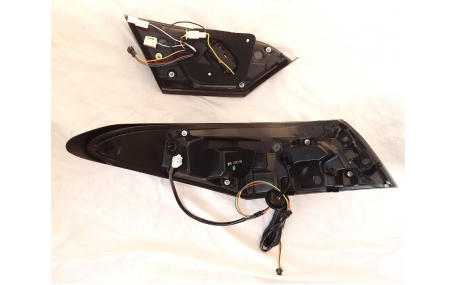 Фонари задние Toyota Camry V70