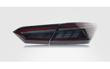 Фонари задние Toyota Camry V70