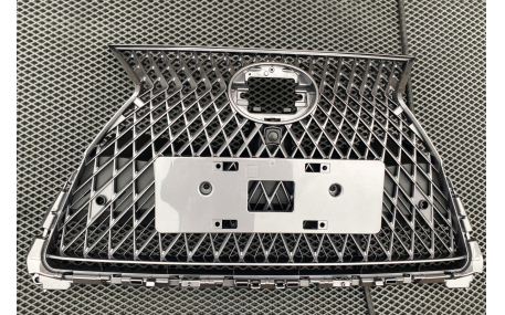 Решетка радиатора Lexus UX