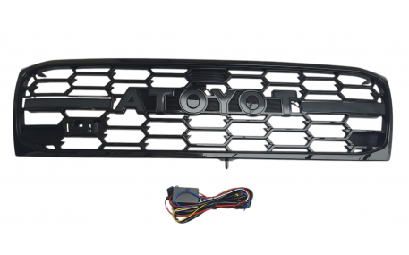 Решетка радиатора Toyota Land Cruiser 100 2003-2007