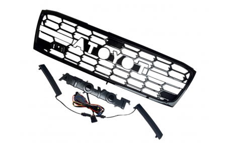 Решетка радиатора Toyota Land Cruiser 100 2003-2007