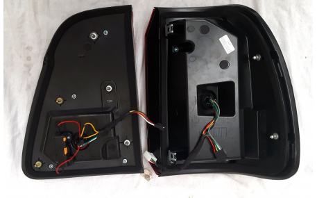 Фонари задние Toyota Land Cruiser 100