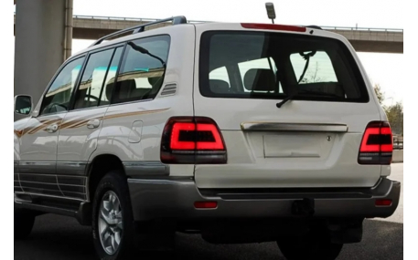 Фонари задние Toyota Land Cruiser 100