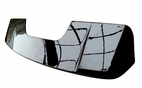 Спойлер Toyota Land Cruiser 300