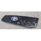 Решетка радиатора Toyota Land Cruiser Prado 120