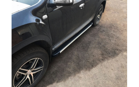 Подножки Renault Duster