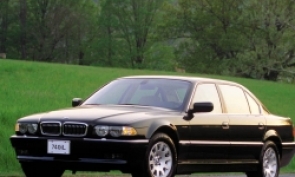 7 (E38) 1994-2001