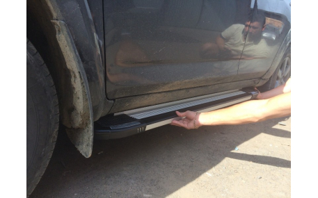 Подножки Toyota RAV4