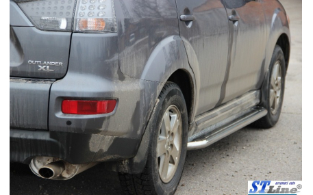 Подножки Mitsubishi Outlander