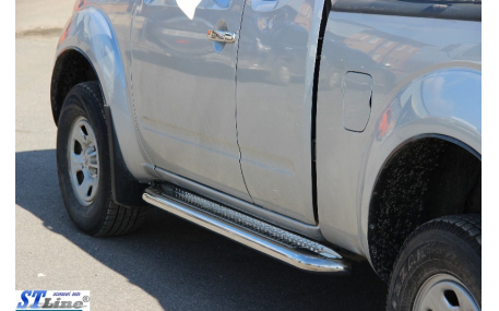 Подножки Nissan 