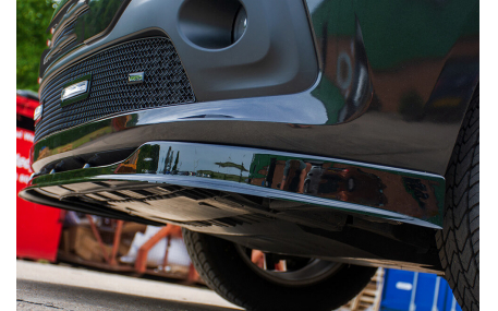 Накладка передняя Opel Vivaro