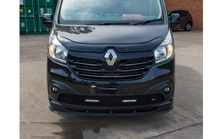 Накладка передняя Opel Vivaro