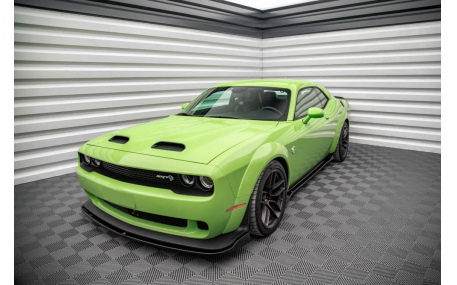 Накладки на пороги Dodge Challenger