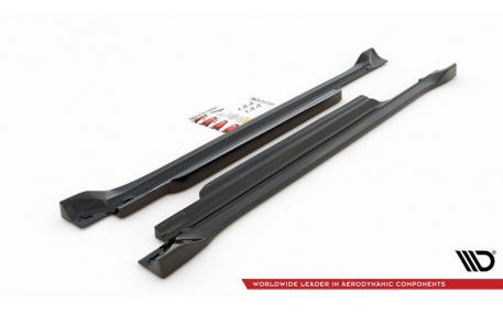 Накладки на пороги Dodge Challenger