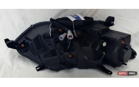 Фары передние Nissan X-Trail T32 2017-2020