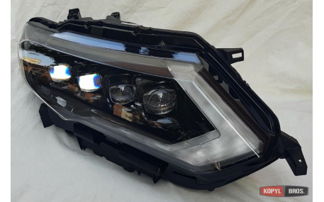 Фары передние Nissan X-Trail T32 2017-2020