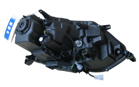 Фары передние Nissan X-Trail T32 2017-2020