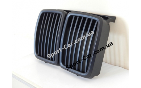 Решетка радиатора BMW E30