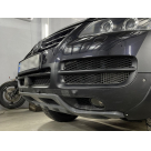 Накладка передняя Volkswagen Touareg