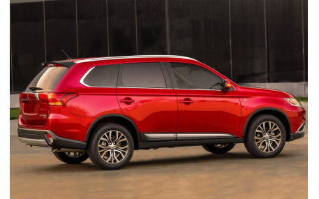 Спойлер Mitsubishi Outlander