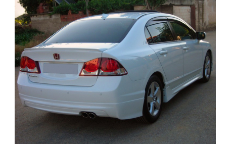 Накладка задняя Honda Civic 4D