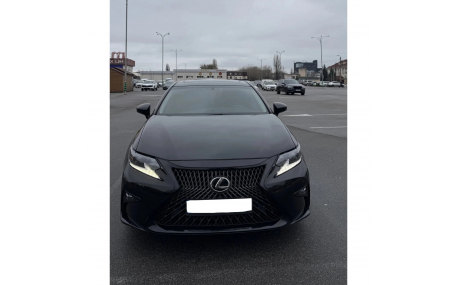 Решетка радиатора Lexus ES 2015-2018