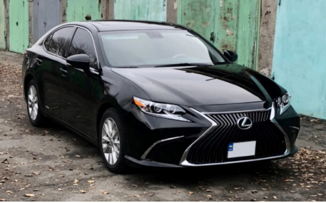 Бампер передний Lexus ES 2012-2015