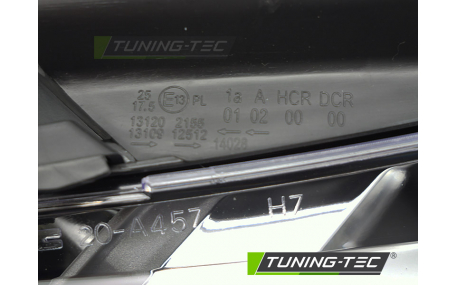 Фара передняя Audi A3 8P 2003-2008