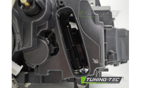 Фара передняя BMW 3 F30 2011-2015