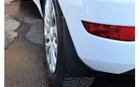 Брызговики Ford Fiesta