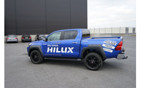 Арки Toyota Hilux