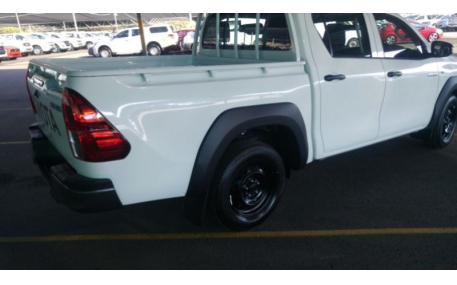 Арки Toyota Hilux