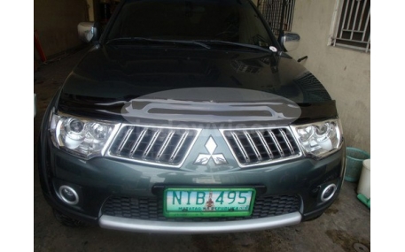 Дефлектор капота Mitsubishi L200