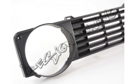 Решетка радиатора Volkswagen Golf 1