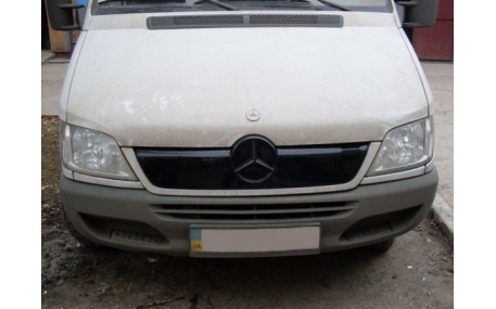 Зимняя накладка на решетку Mercedes Sprinter