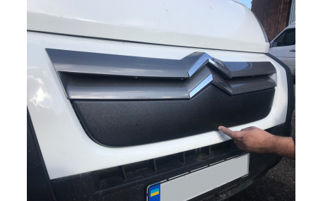Зимняя накладка на решетку Citroen Jumper