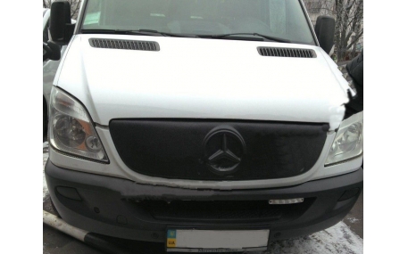 Зимняя накладка на решетку Mercedes Sprinter 2007-2012