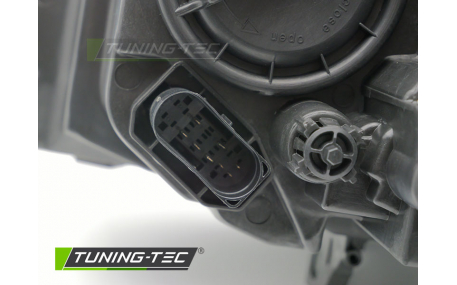 Фара передняя Mercedes CLA-class W117 2013-2016