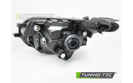 Фара передняя Mitsubishi L200 2015-2019