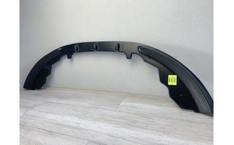 Накладка передняя Ford Fiesta