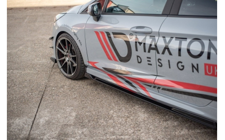 Накладки на пороги Ford Fiesta