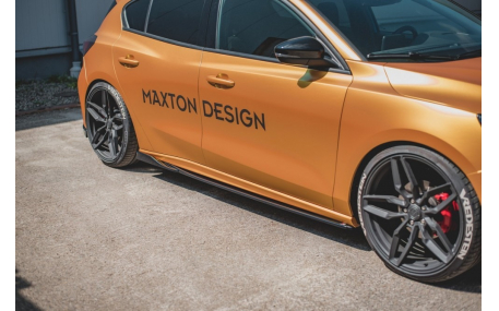 Накладки на пороги Ford Focus MK4