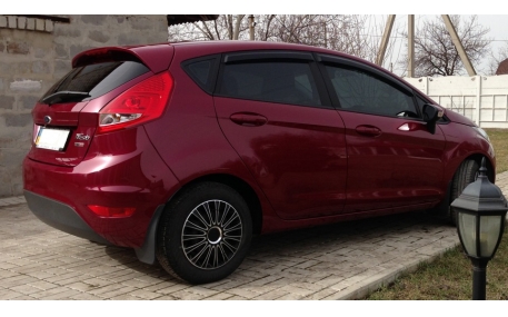 Дефлекторы окон Ford Fiesta